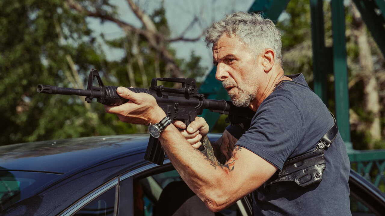 4K - Bon Cop, Bad Cop (2026) (CA) 2