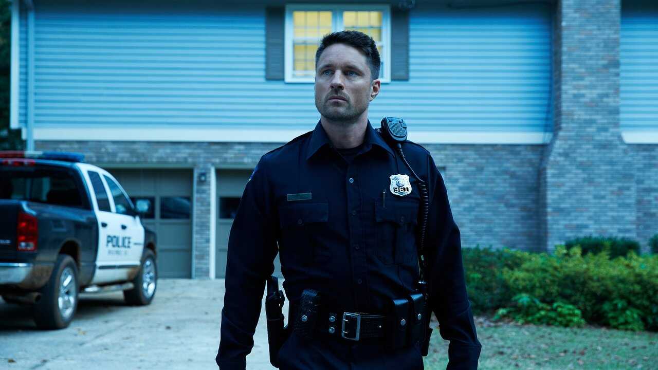 NL - THE RED ROAD (2014) 0