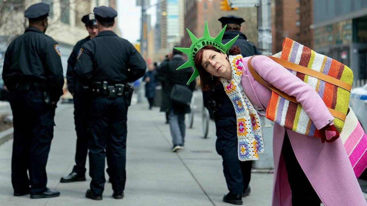 EN - Elsbeth (2024) 2