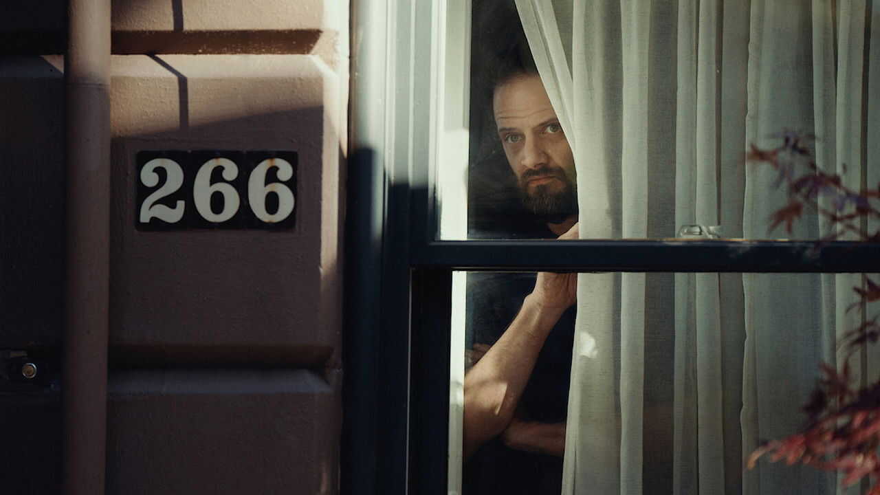 EX - The Beast in Me (2025) 4