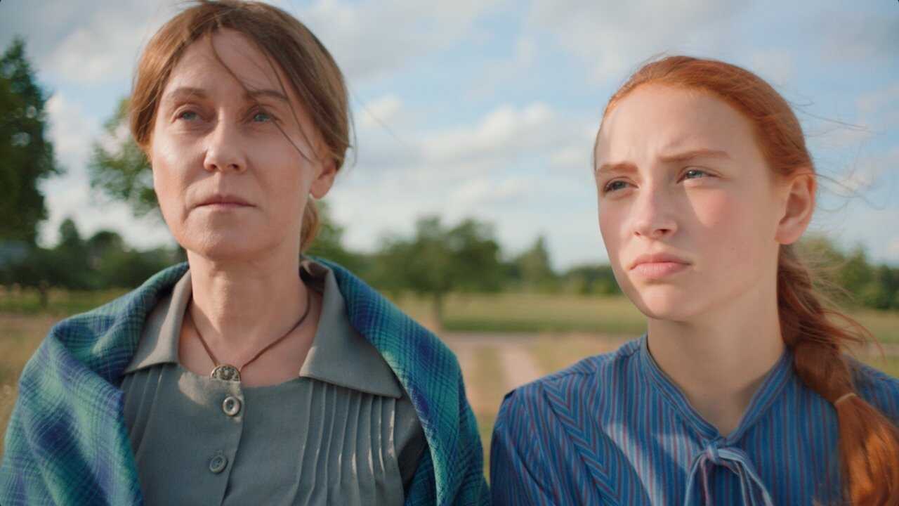 Ana de las tejas verdes (2022) (LV) 0