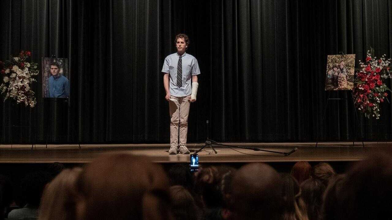 Dear Evan Hansen 0