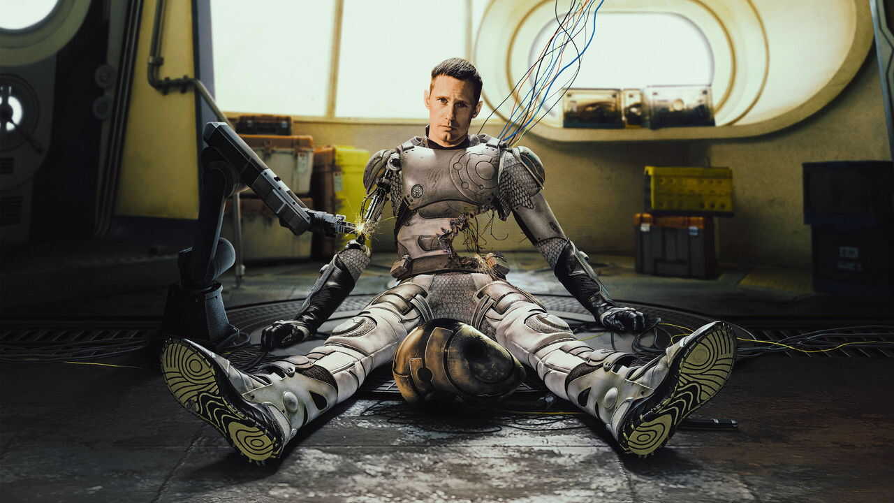 EN - Murderbot (2025) 4K 3