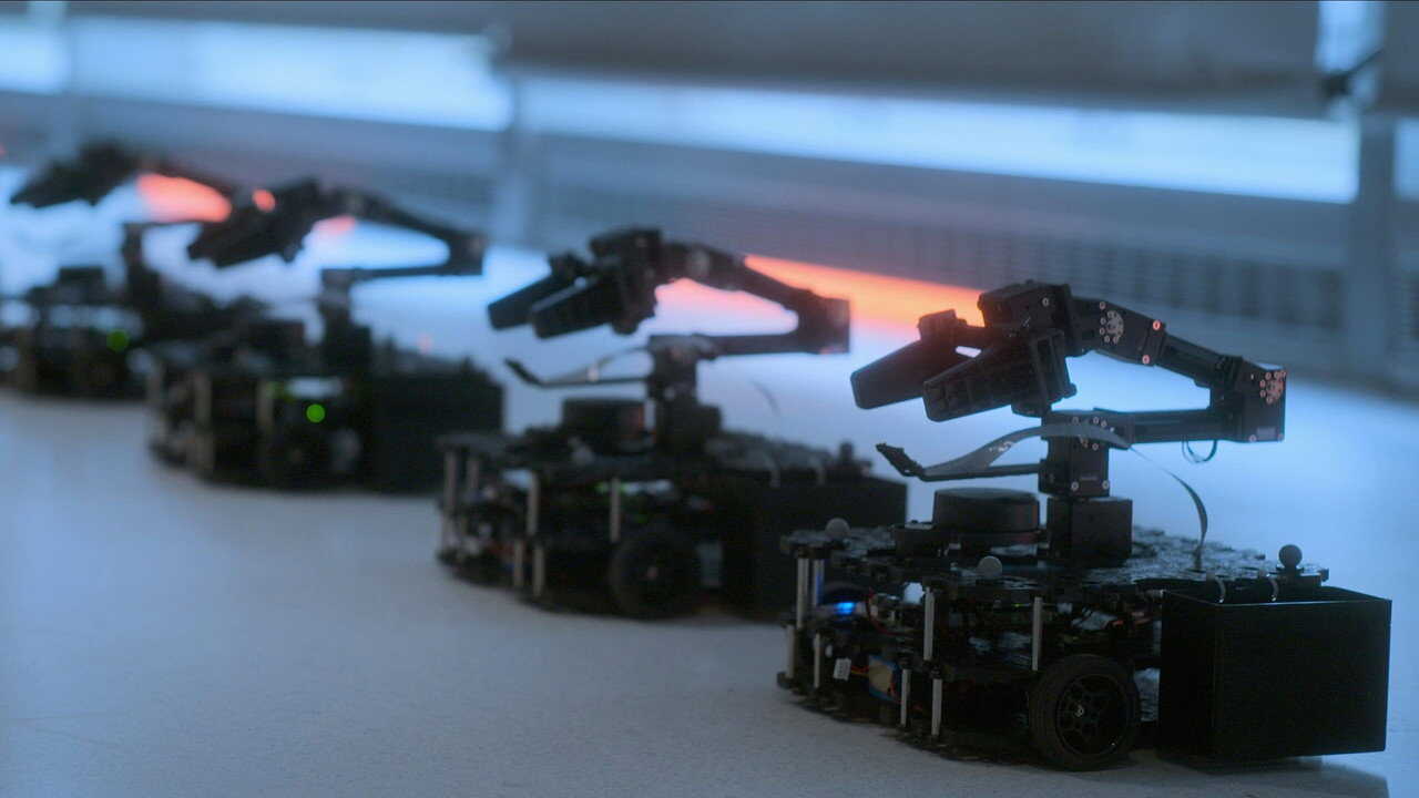 Unknown: Killer Robots 0