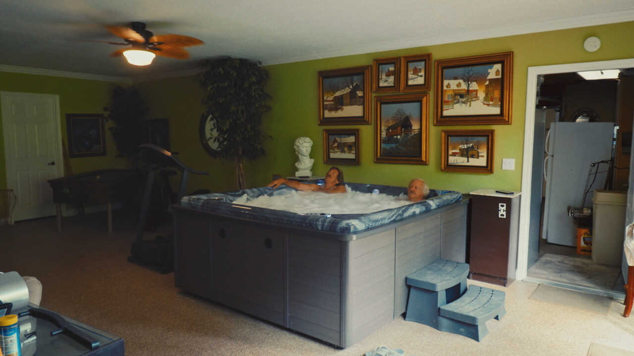 EN - Neighbors (2026) (US) 2