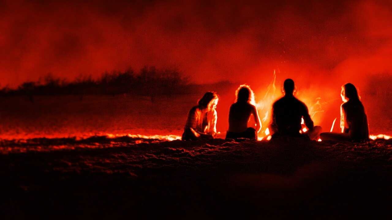 SC - A Killer Among Friends (2025) (US) 1