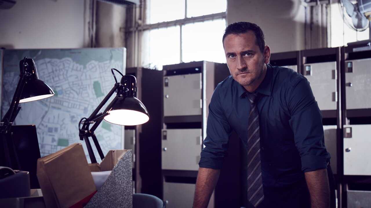 DE - No Offence (2015) 3