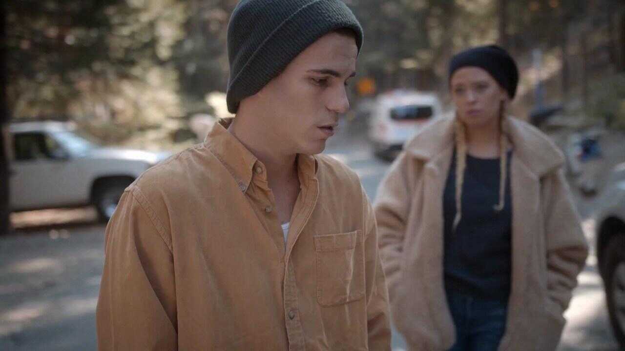 Evan Wood 0