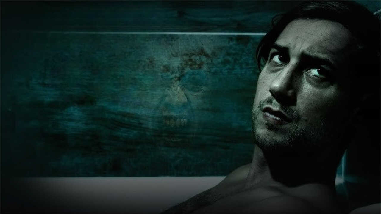 Whisper in the dark 0