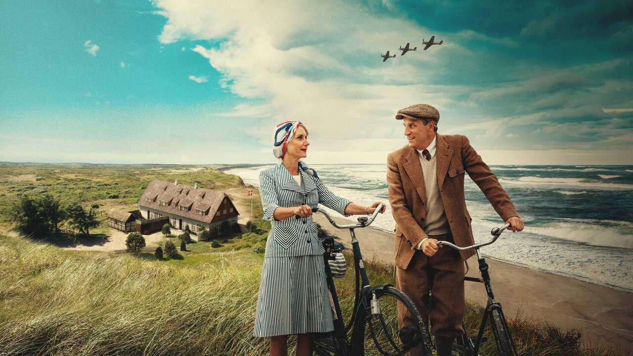 DK - Badehotellet (2013) (DK) 0