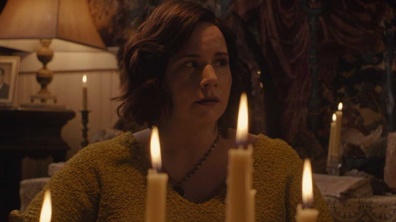 The Seance 0
