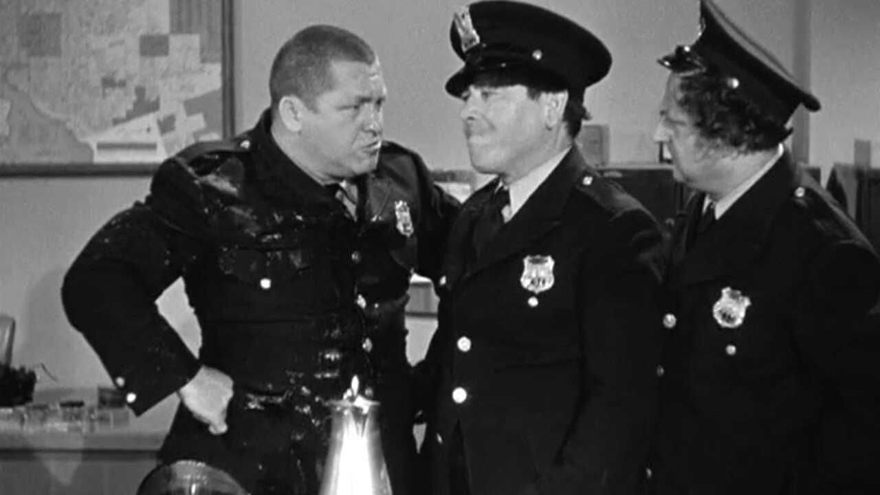Dizzy Detectives (1943) 0