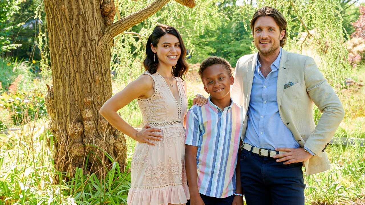 Zoe's Having a Baby (2023) 0