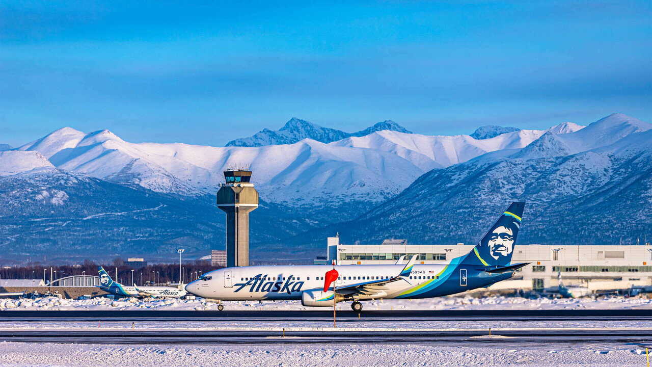 EN - Ice Airport Alaska (2020) (US) 3