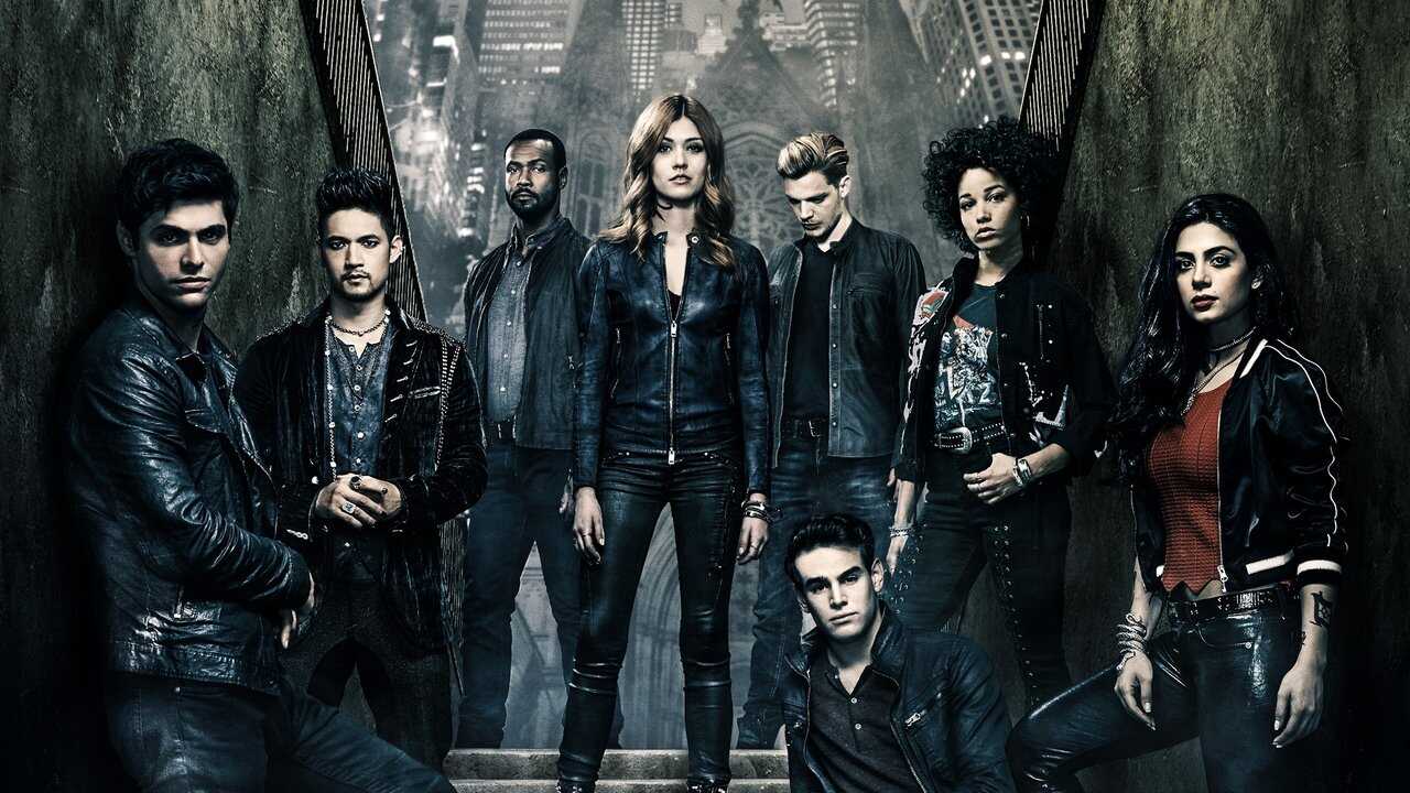EN - Shadowhunters (2016) 0