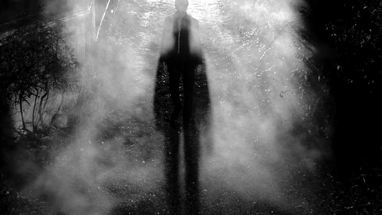 Das Mädchen mit den zwei Gesichtern (2018) 0