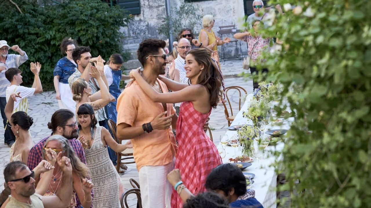 तू मेरी मैं तेरा मैं तेरा तू मेरी 0