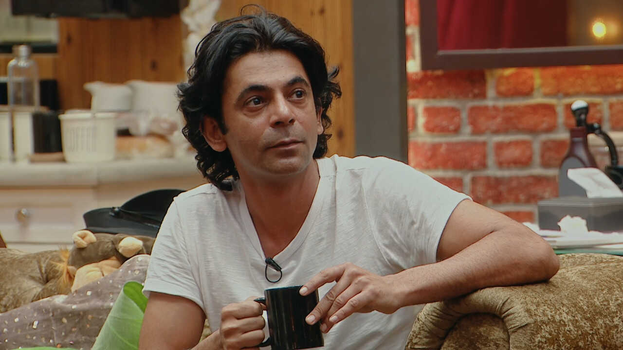 IN - LOL - Hasse Toh Phasse (2021) (IN) 4