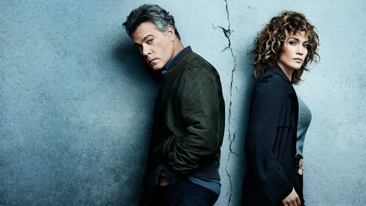 FR - Shades of Blue : une flic entre deux feux 0