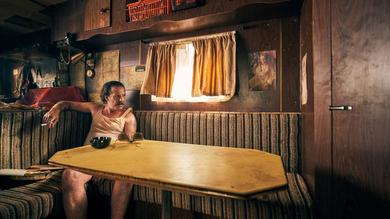 ES - No robarás (2024) 3