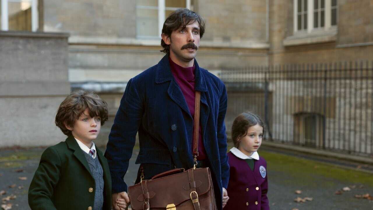 DE - Niemand sah uns gehen (2025) (MX) 0