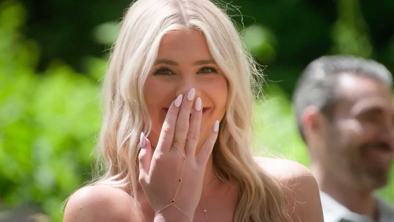 FR - Age of Attraction (2026) (US) 1