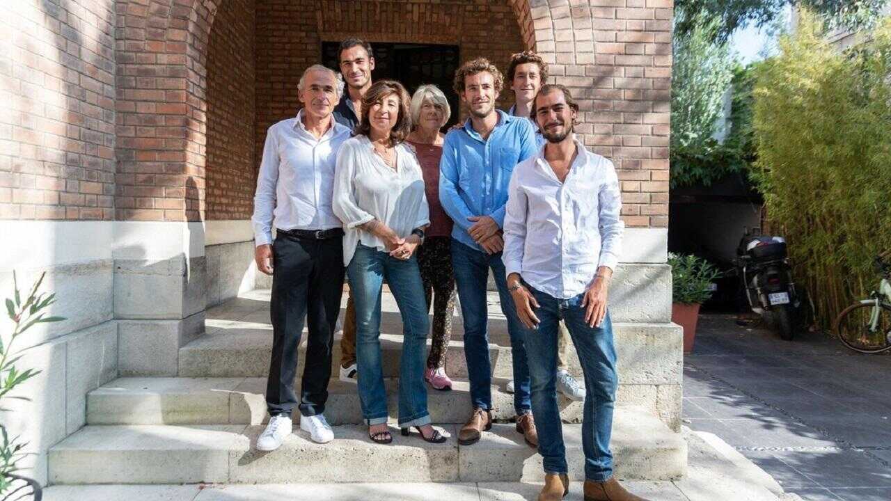 FR - L'Agence - L'immobilier de luxe en famille 0