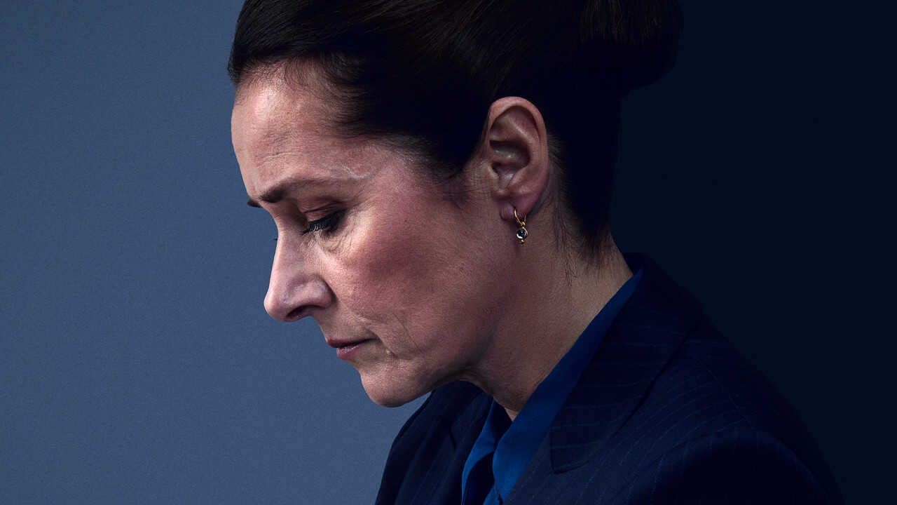 DK - Borgen - Riget, Magten og Æren (2022) (DK) 2
