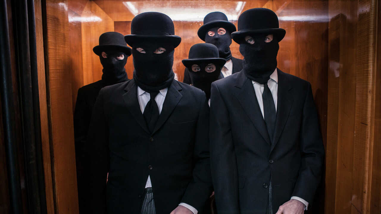 EX - The Great Train Robbery (2013) 1