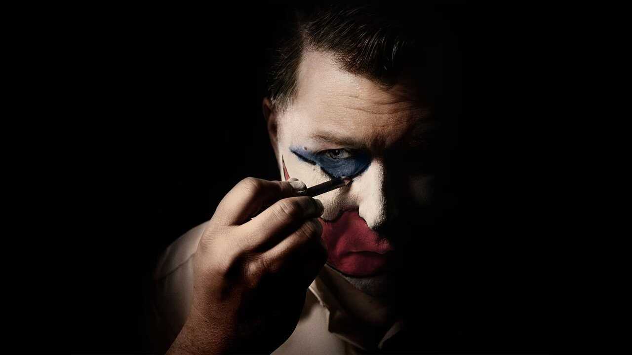 ES - Devil in Disguise: John Wayne Gacy (2025) (US) 2