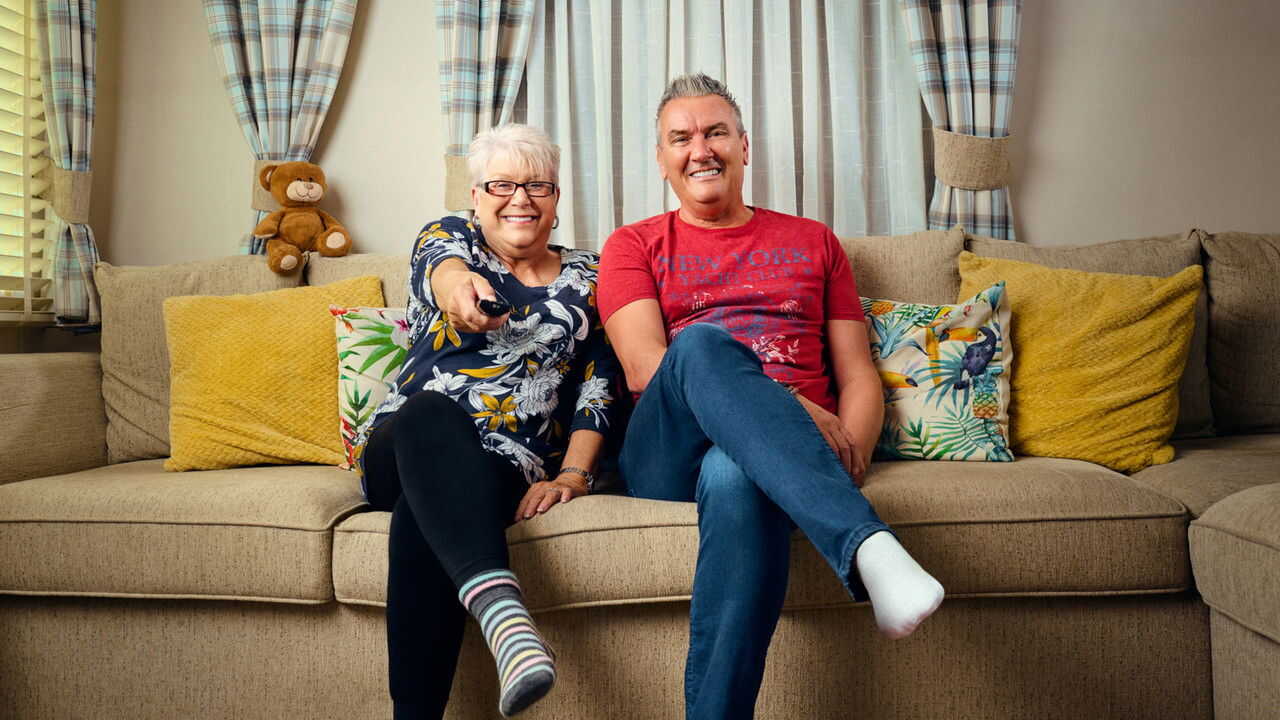 EN - Gogglebox (2013) (GB) 1