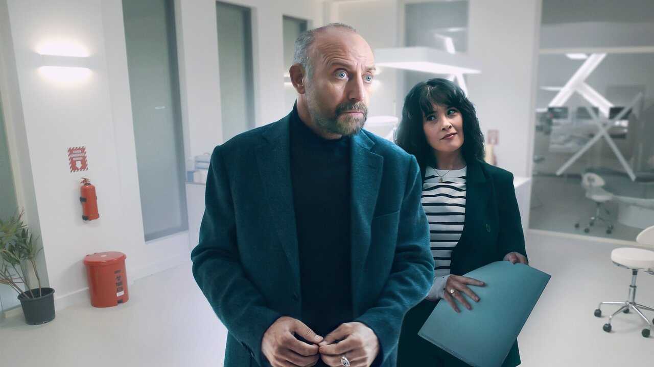 EX - Anonimni Ljubavnici / Adsiz Asiklar (2025) 0