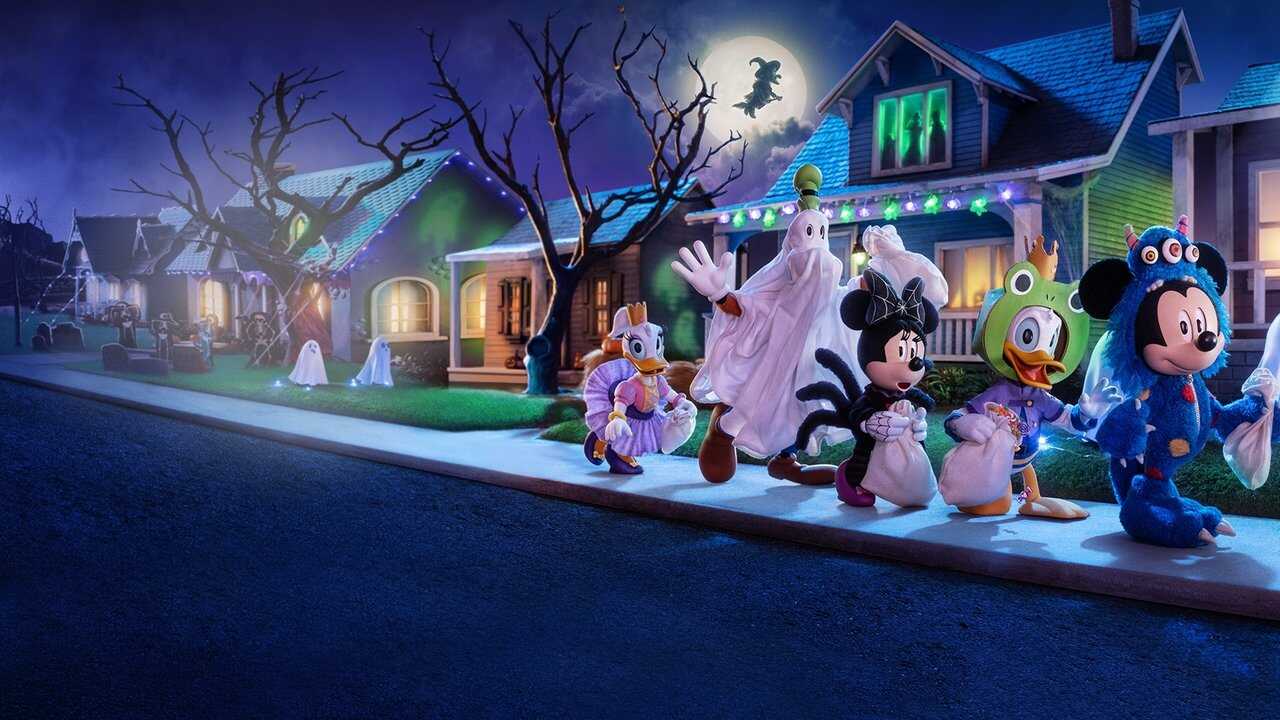 Mickey and Friends: Trick or Treats (2023) 0