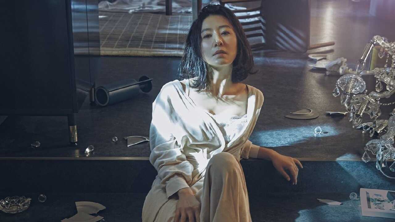 NF - The World of the Married (KR) 3