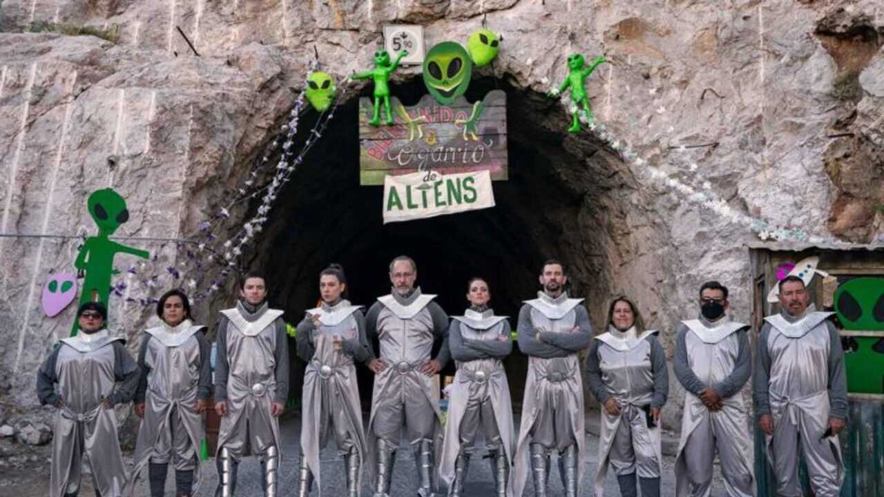 AR - UFO Factory (2024) 0