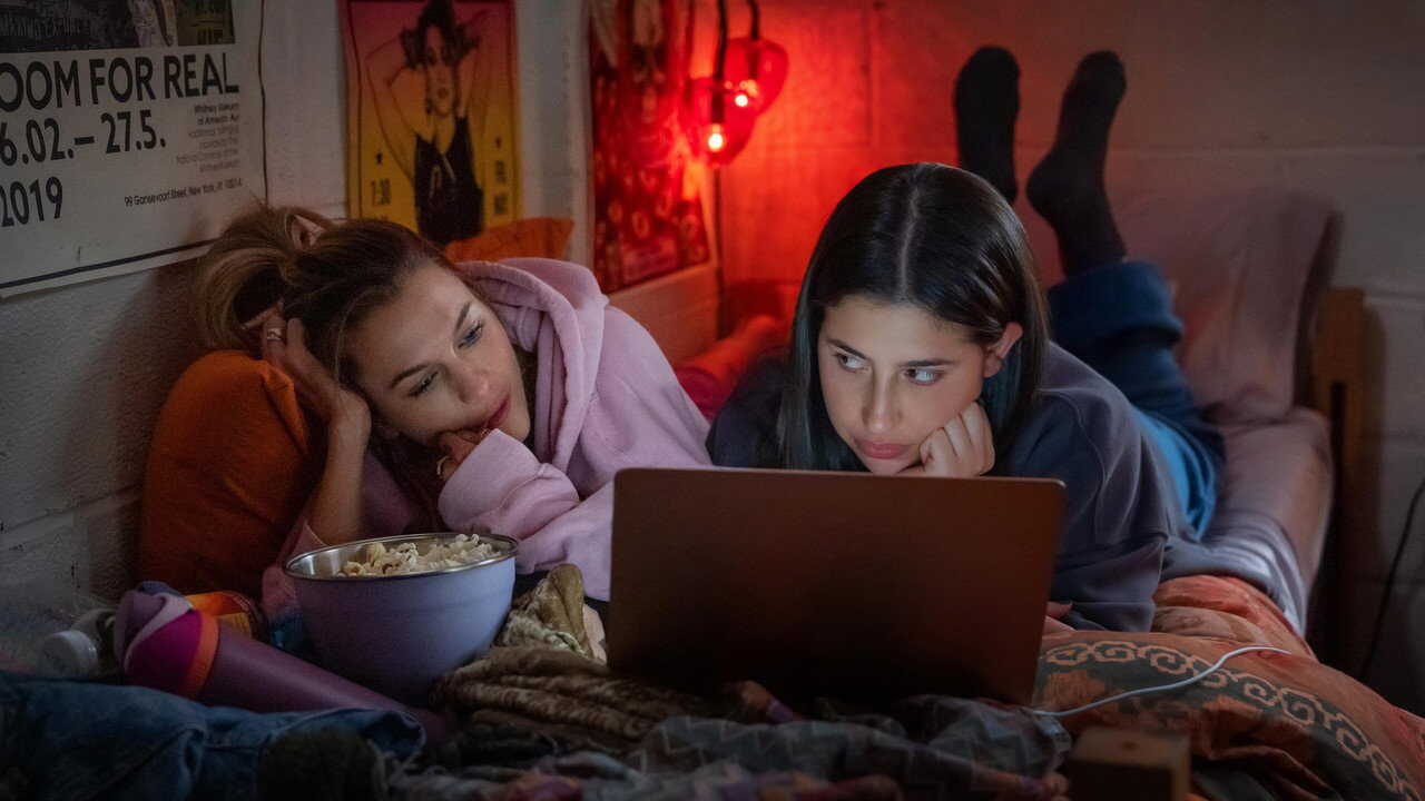 Roommates (2026) 0