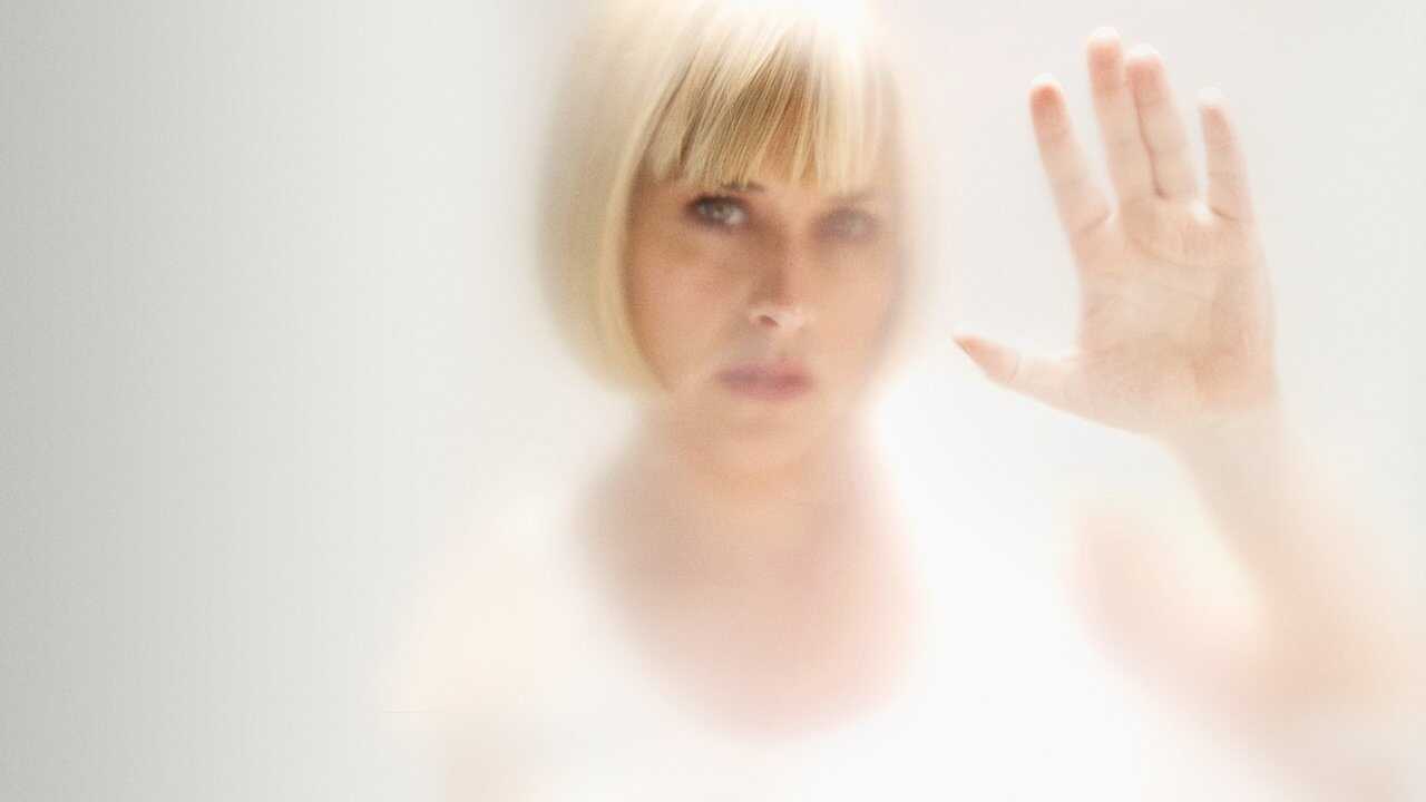 EN - Medium (2005) (US) 1