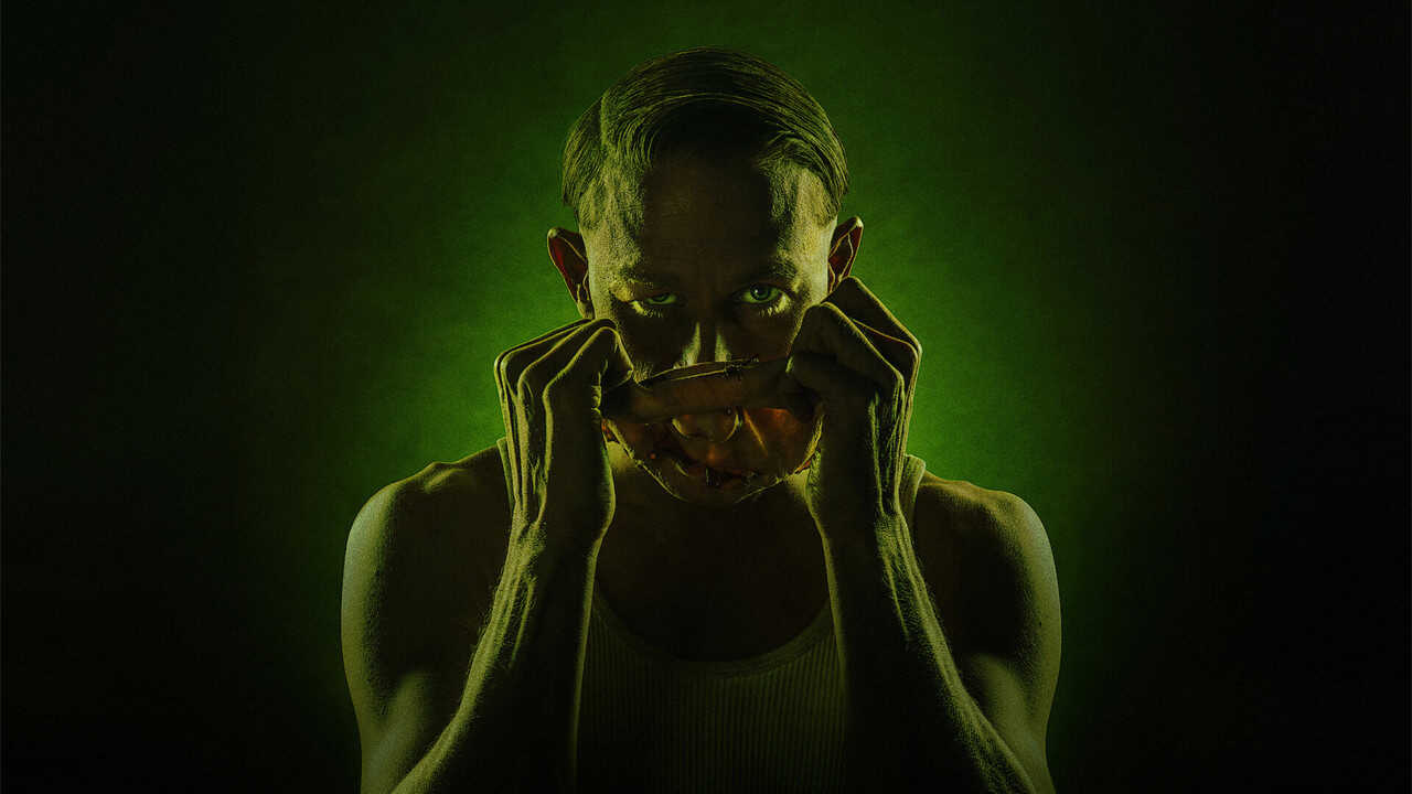 NL - MONSTER: THE ED GEIN STORY (2025) 4