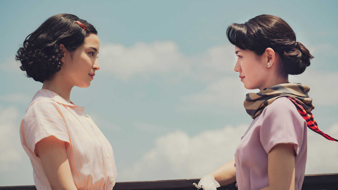 遠い山なみの光 (2025) 0