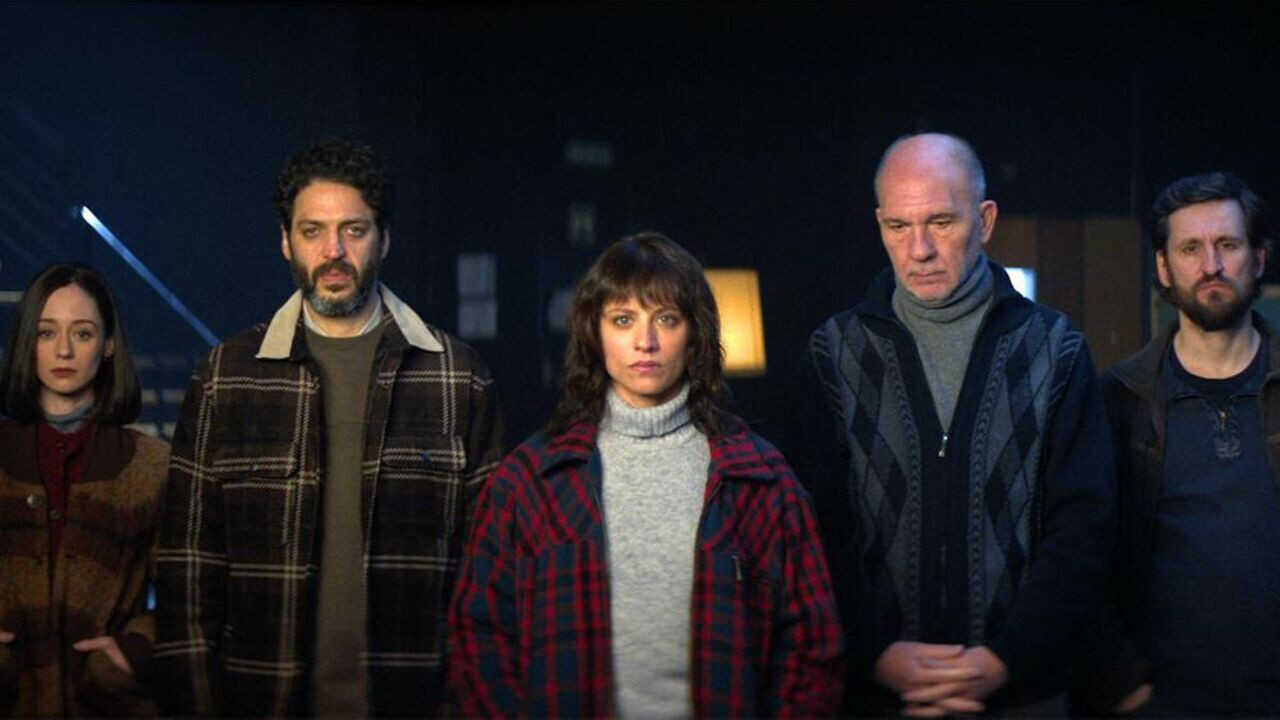 ES - Dime tu nombre (2025) (ES) 0