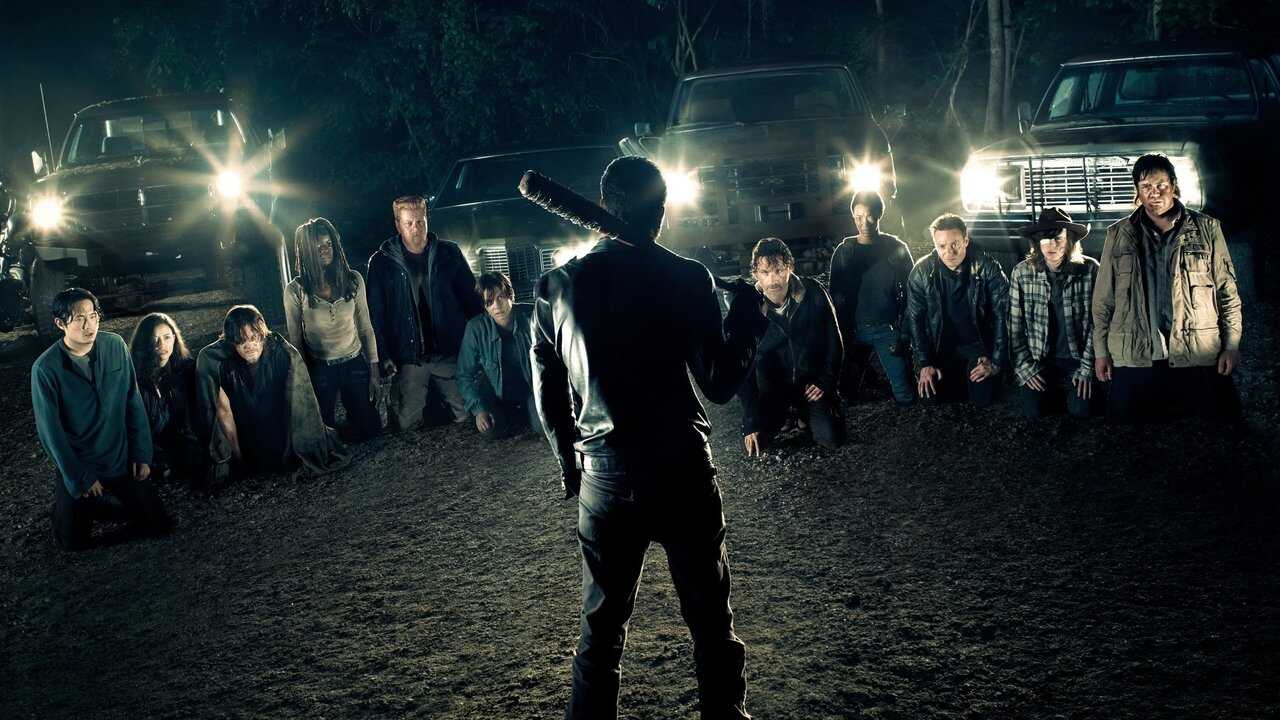 EX - The Walking Dead (2010) 4
