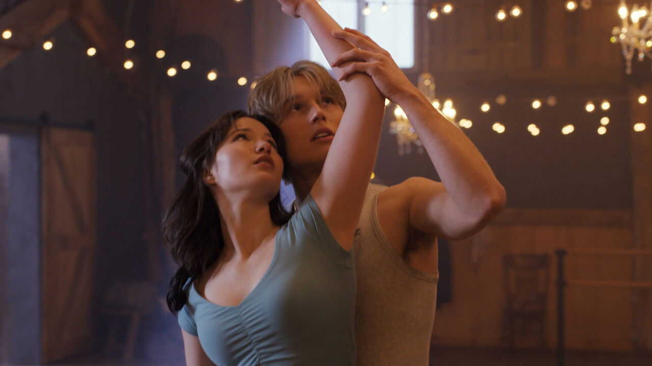 EN - Finding Her Edge (2026) (CA) 1