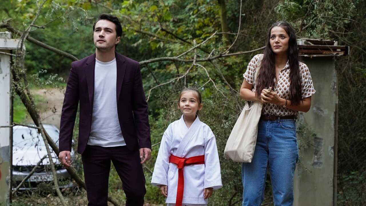 IR - Guzel Gunler روز های زیبا (DUB) (2022) 1