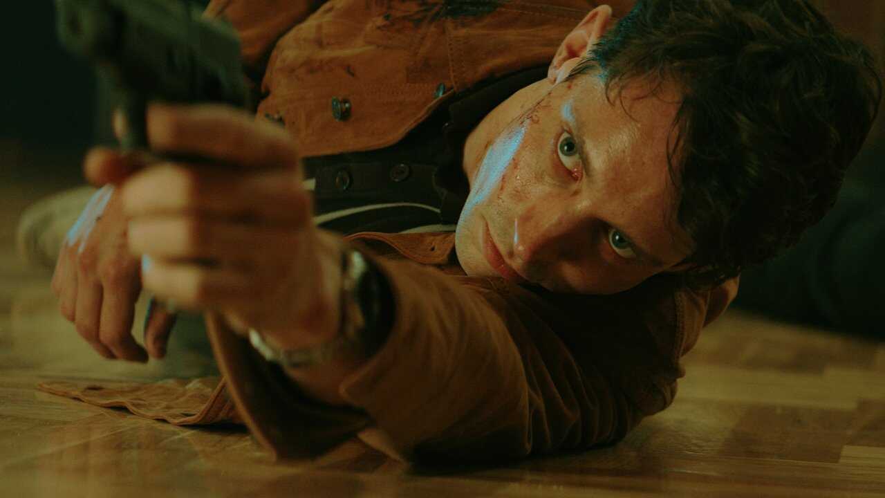 EX - Max Anger (2021) 1