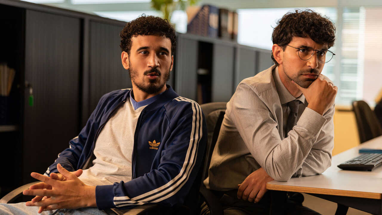 Mr. & Mrs. Aslan (2025) 0