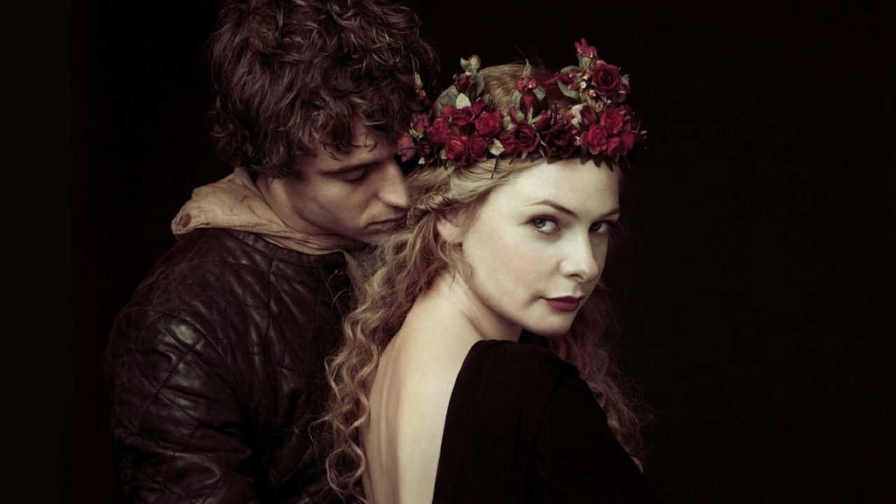EX - The White Queen (2013) 0