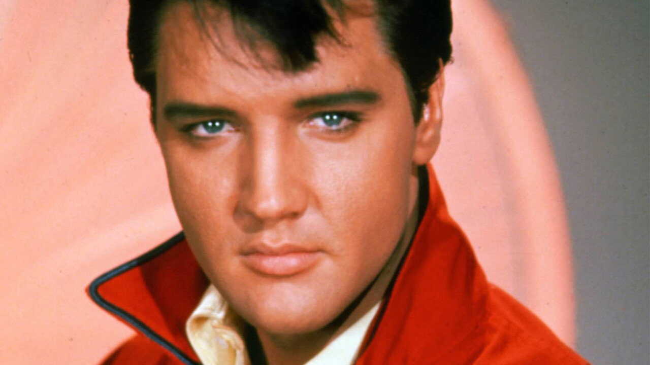 EN - Elvis, The Colonel And The Mob (2026) (GB) 0