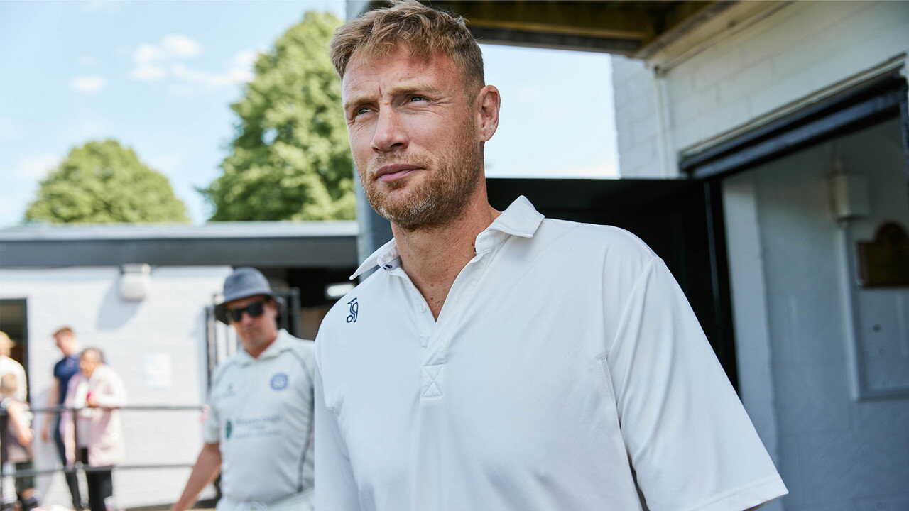 EN - Freddie Flintoff's Field Of Dreams (2022) (GB) 2