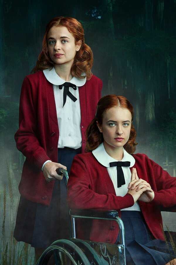 V.C. Andrews' Pearl in the Mist (2021) 0