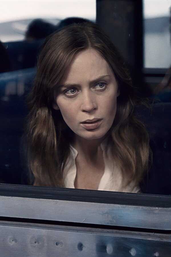 Girl on the Train (2016) 0